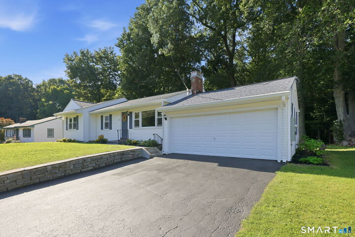 Property Photo: 156 Robin Hill Road CT 06450