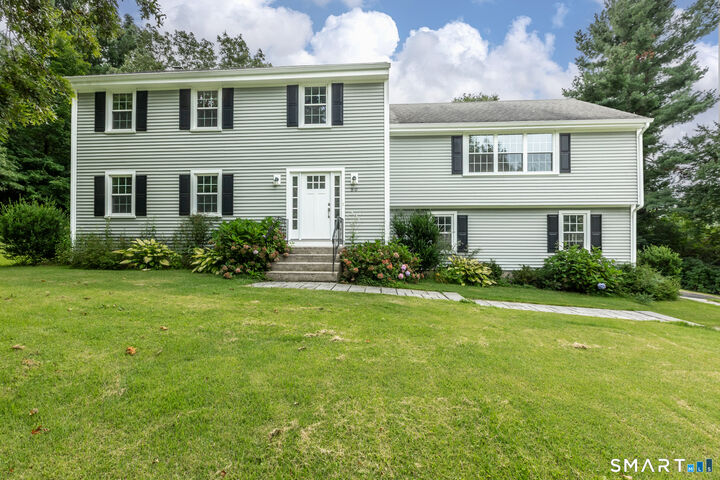 Property Photo:  50 Boulder Circle  CT 06033 