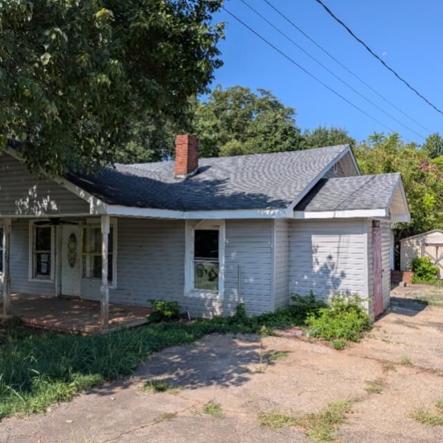 Property Photo:  189 Carolina Avenue  NC 28160 
