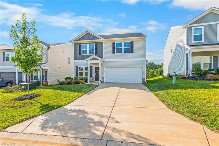 Property Photo: 4832 Merganser Way NC 27284