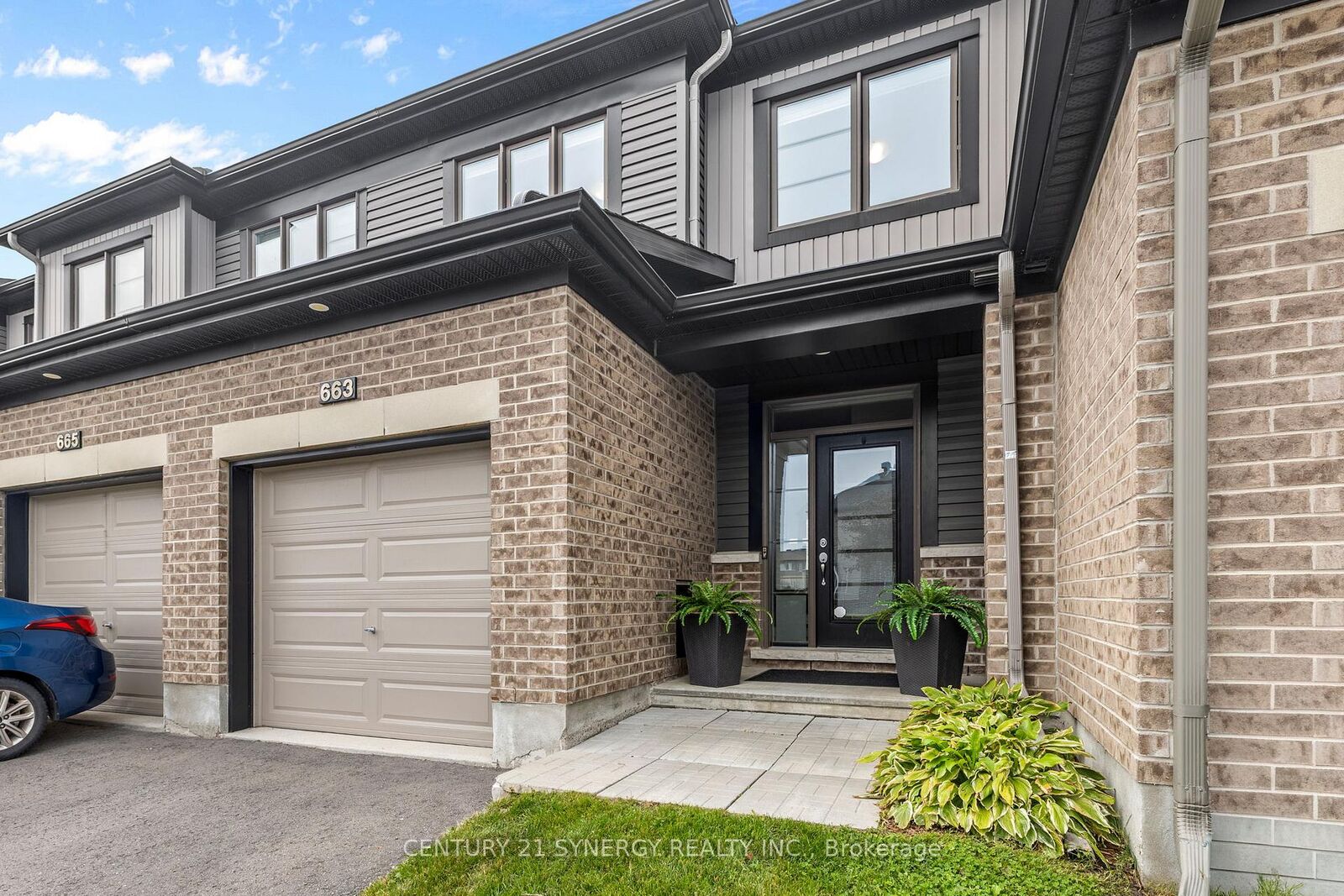 Property Photo:  663 Jerome Jodoin Drive  ON K4A 1G9 