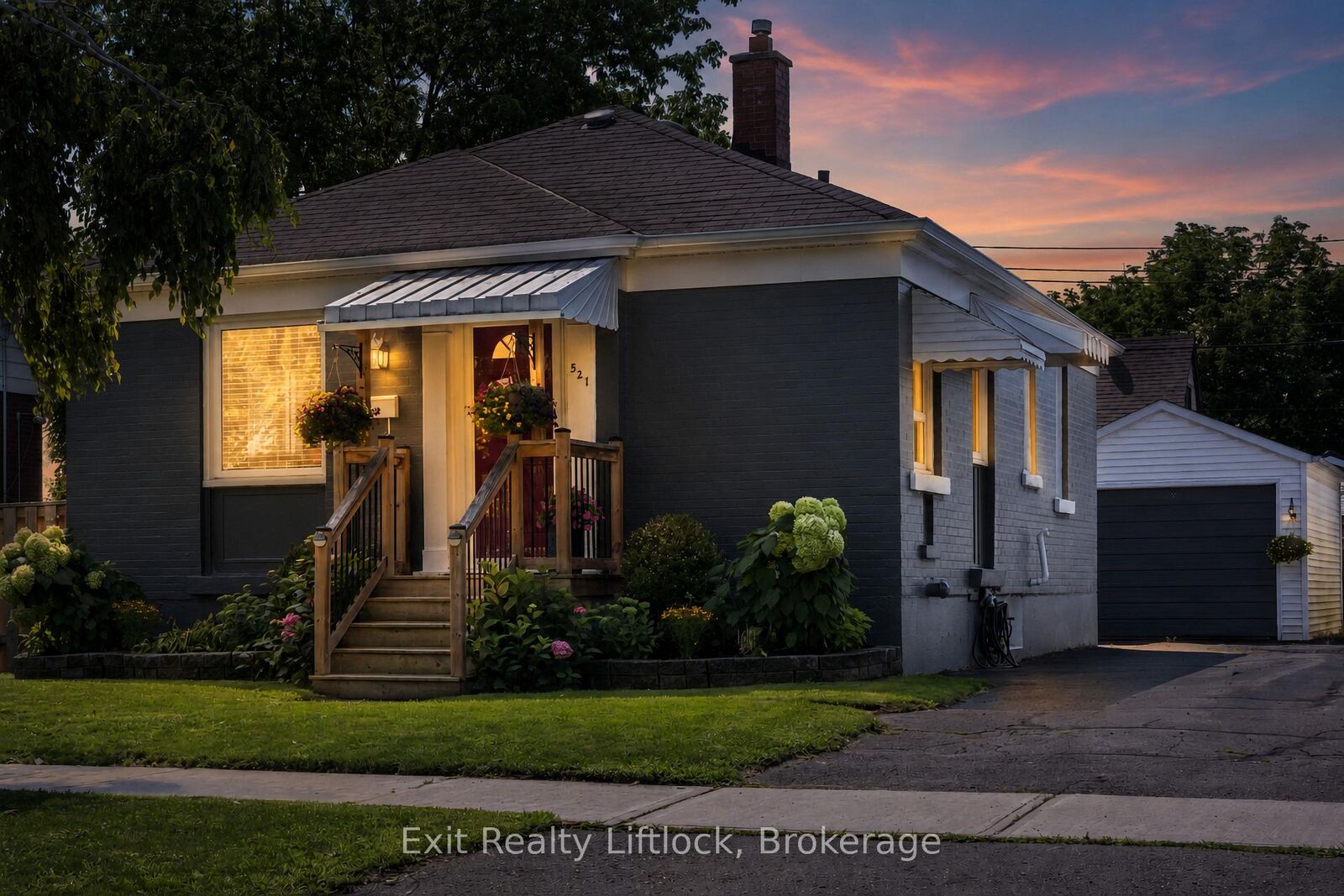 Property Photo:  521 McKellar Street  ON K9J 1R1 