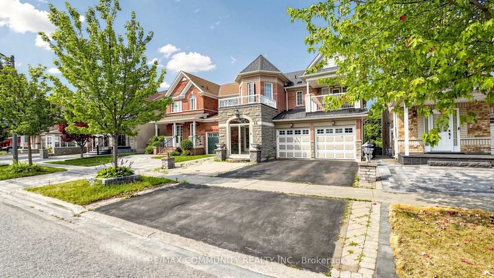 Property Photo:  53 Quietbrook Crescent Bsmt  ON M1X 2B3 