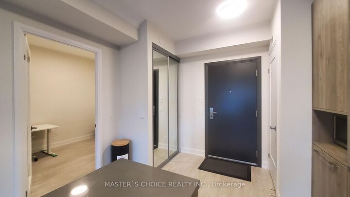 Property Photo:  38 Water Walk Drive 316  ON L3R 6M8 