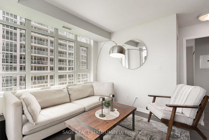 Property Photo: 35 Bastion Street 1019 ON M5V 0C2