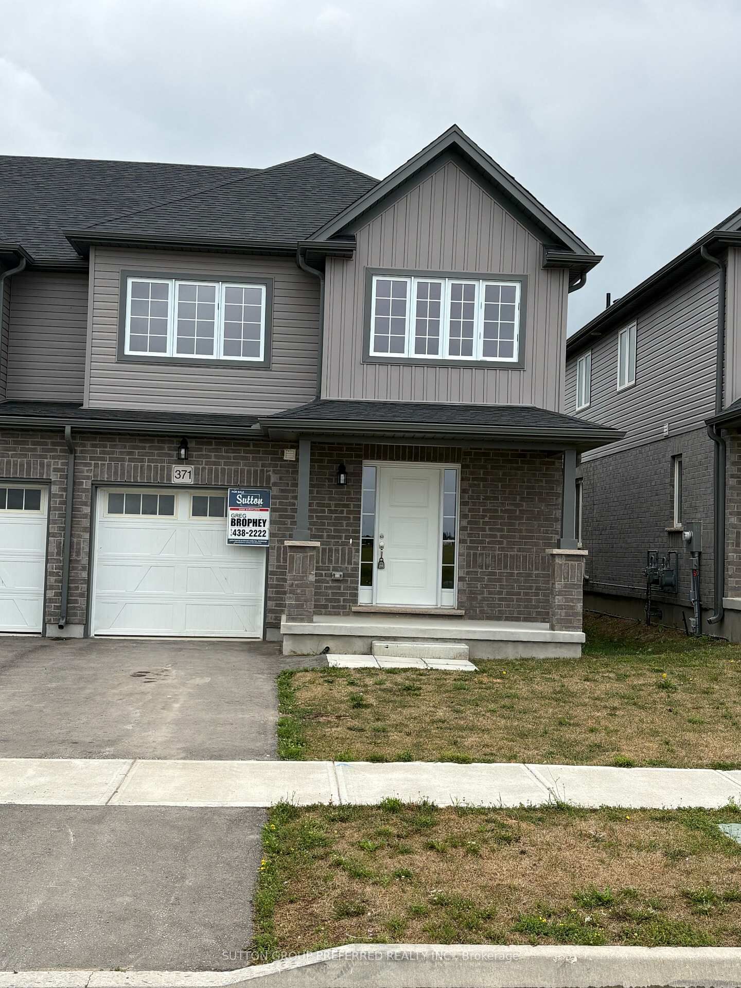 Property Photo:  371 Kennington Way  ON N6L 0H4 