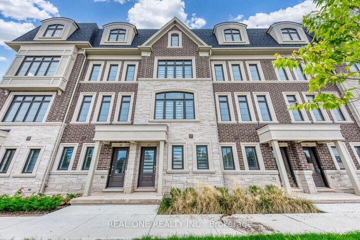 Property Photo:  2140 Trafalgar Road 44  ON L6H 8A5 