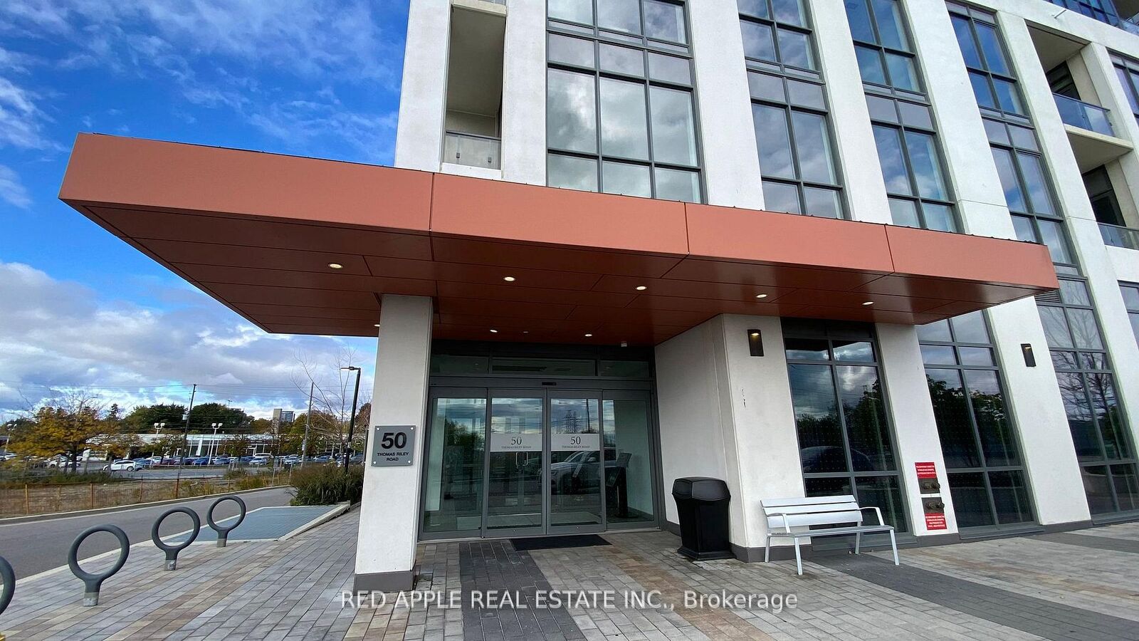 Property Photo: 50 Thomas Riley Road 1802 ON M9B 0C5