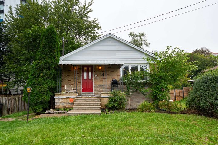 Property Photo:  14 Glen Everest Road  ON M1N 1J3 