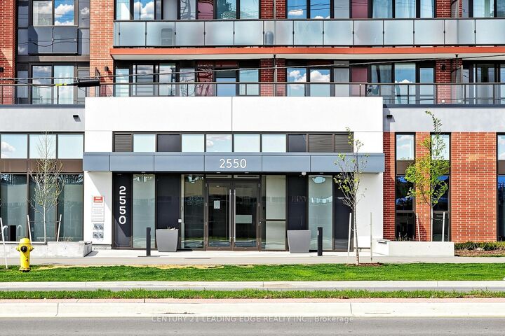 Property Photo:  2550 Simcoe Street N 409  ON L1L 0R5 