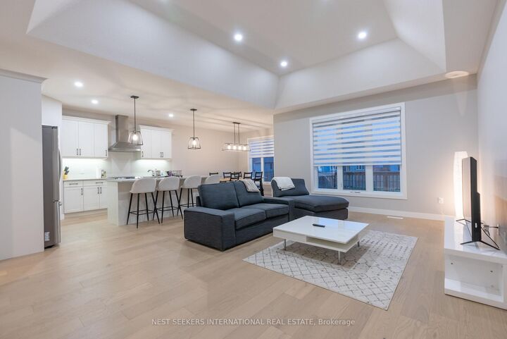 Property Photo:  144 Foxborough Place  ON N0M 2P0 