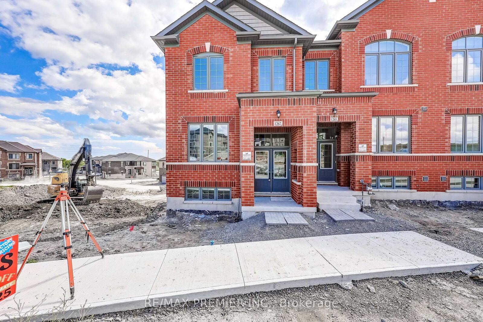 Property Photo:  1267 Winding Woods Trail  ON L1X 0S3 