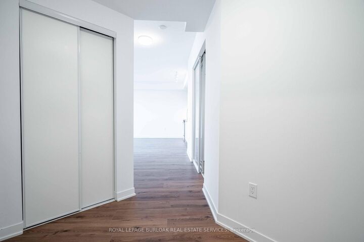 Property Photo:  395 Dundas Street 437  ON L6M 5R8 