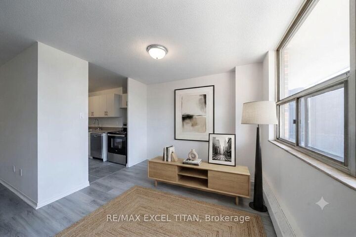 Property Photo:  165 Cosburn Avenue 402  ON M4J 2L3 