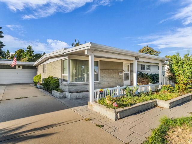 Property Photo: 2234 E 6675 S UT 84121