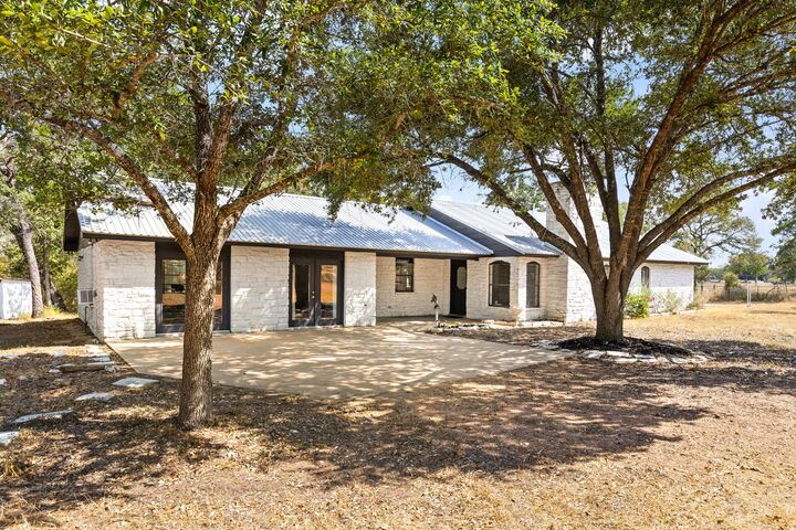Property Photo:  196 Willy Road  TX 78602 