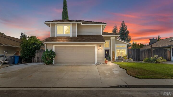 Property Photo: 606 Sunnyvale Place CA 95687