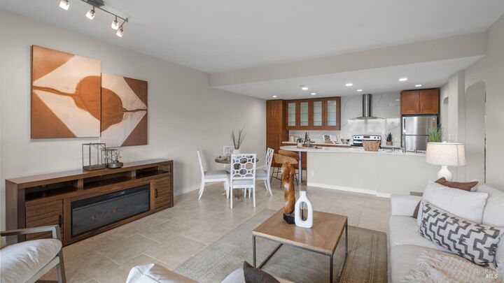 Property Photo: 80 Lincoln Drive 1C CA 94965