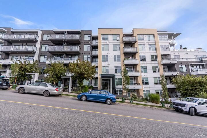 Property Photo:  1012 Auckland Street 313  BC V3M 0M3 