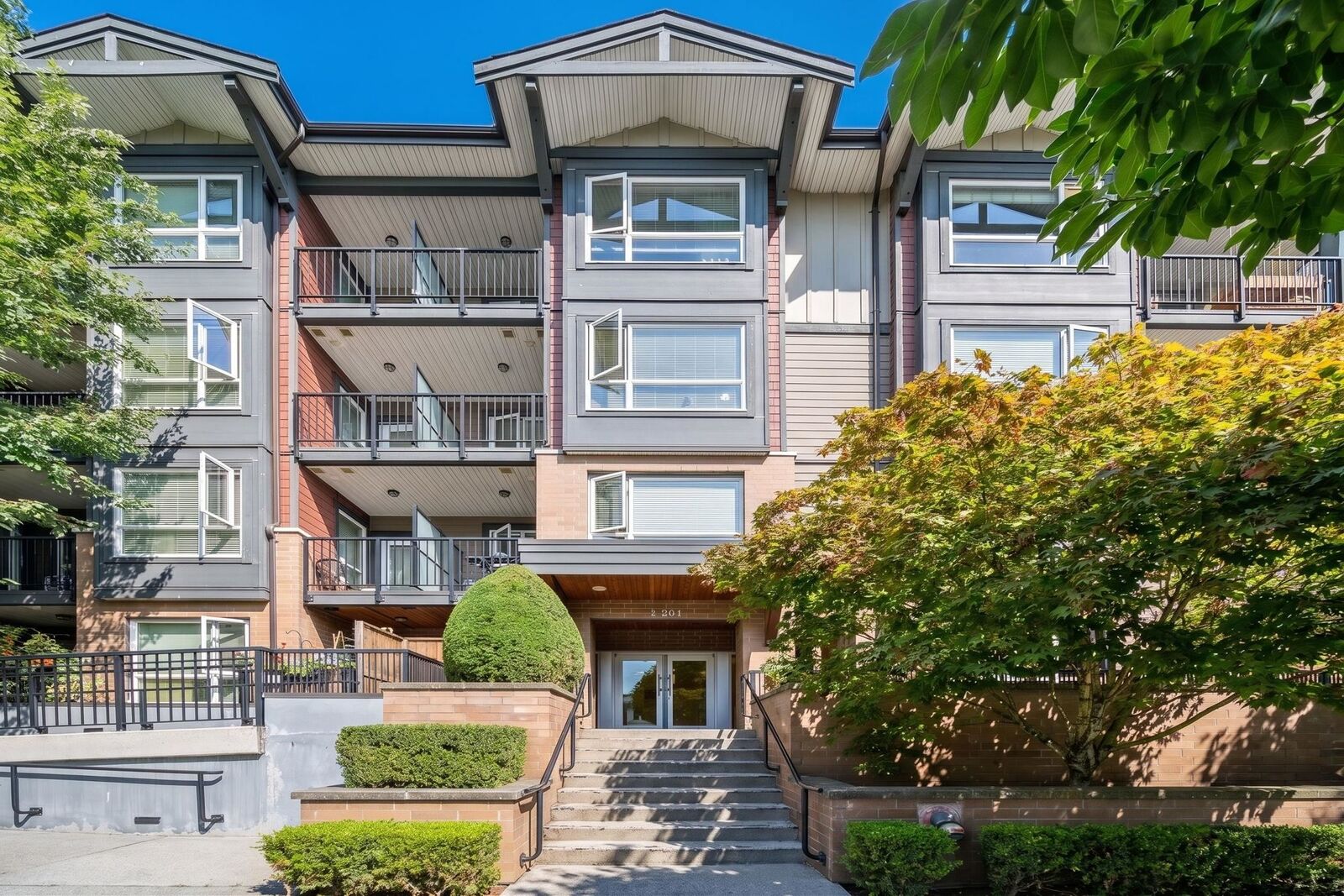 Property Photo:  2351 Kelly Avenue 308  BC V3C 0C6 