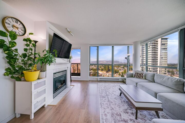 Property Photo:  6611 Southoaks Crescent 1801  BC V5E 4L5 