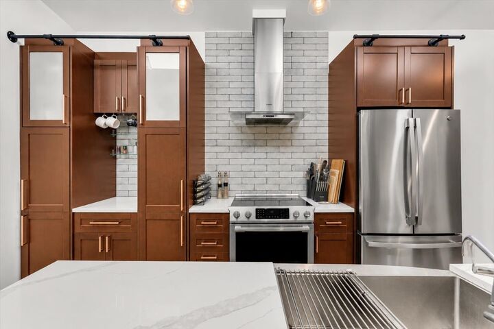Property Photo:  1420 E 7th Avenue 304  BC V5N 1R8 
