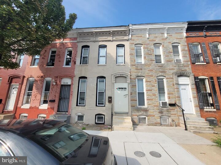 Property Photo:  1534 N Carey Street  MD 21217 