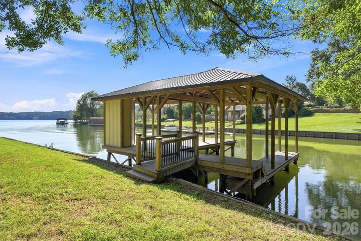 Property Photo:  4830 N Center Street  NC 28601 
