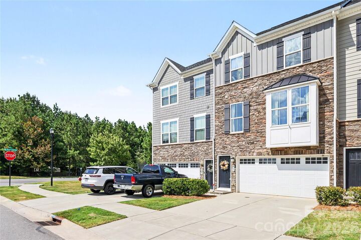 Property Photo:  409 Lahinch Drive  SC 29708 