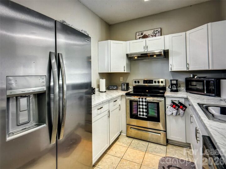 Property Photo:  6420 Mallard View Lane  NC 28269 