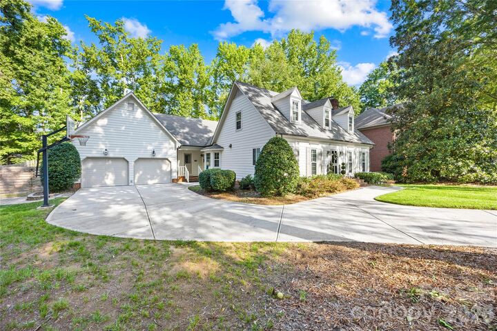 Property Photo:  6616 Mays Chapel Lane  NC 28270 