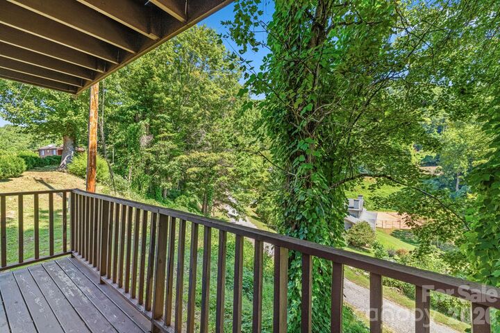 Property Photo:  55 Observation Point Road  NC 28713 