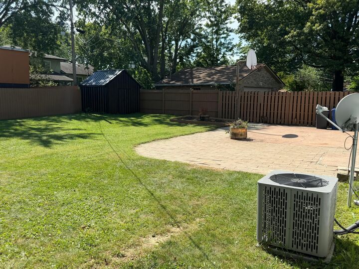 Property Photo: 6909 Ardelle Drive OH 43068