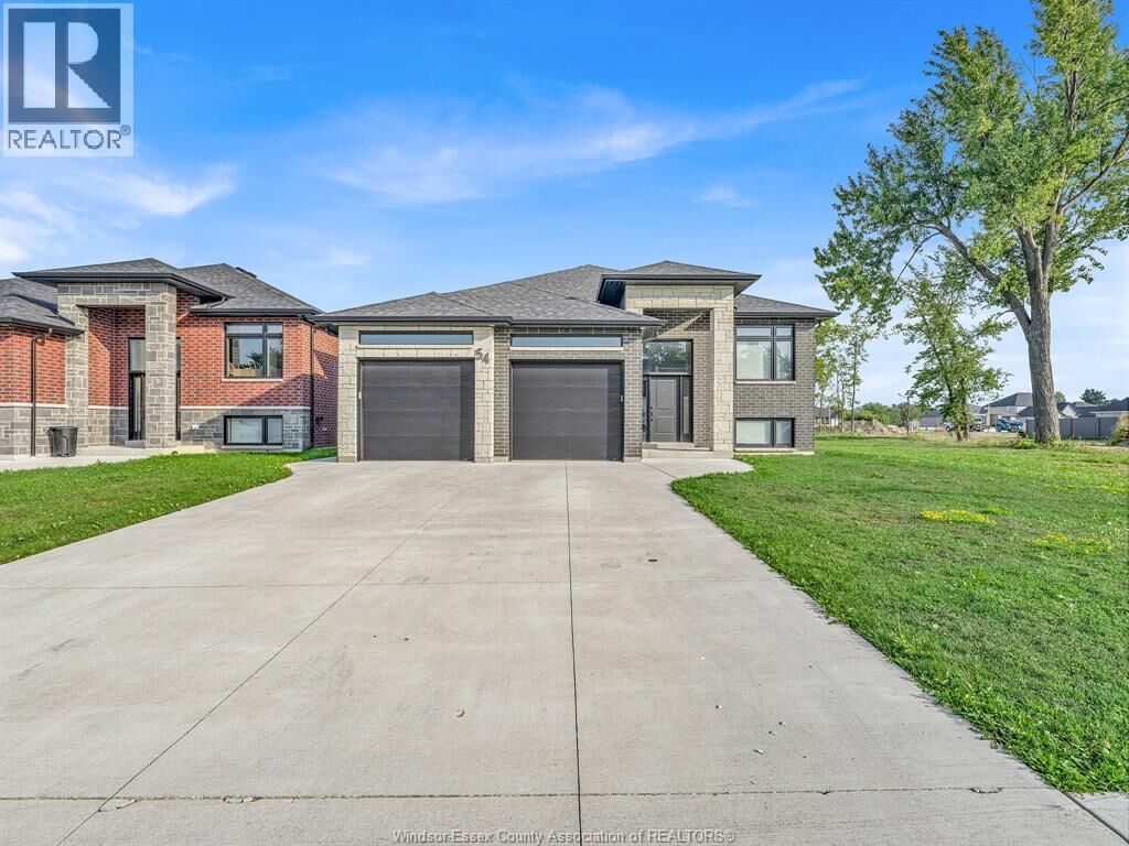 Property Photo:  54 Redwood  ON N0R 1B0 
