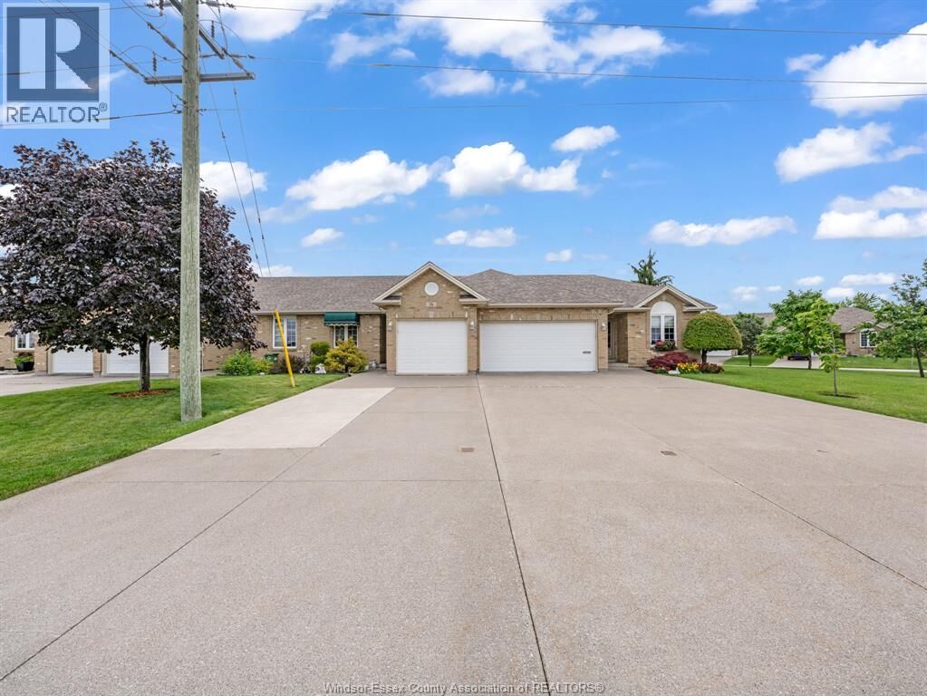 Property Photo: 74 Gosfield Townline West ON N8M 1Y7