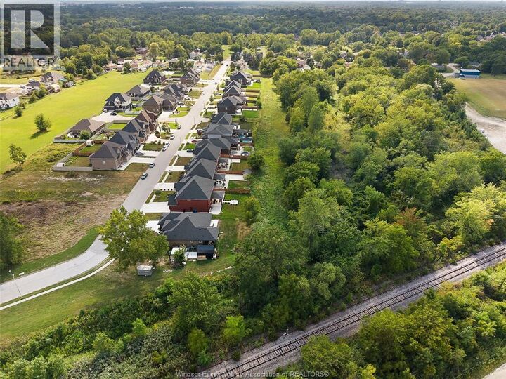 Property Photo:  V/L Oakridge Avenue  ON N9E 3N5 