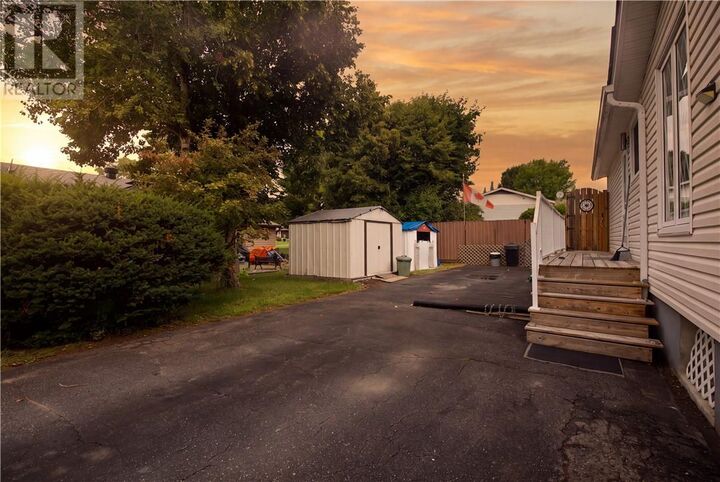Property Photo:  407 Haig Street  ON P5E 1B7 