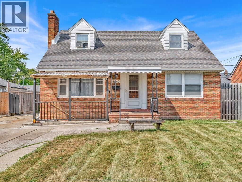 Property Photo:  7640 Wyandotte Street East  ON N8S 1S5 