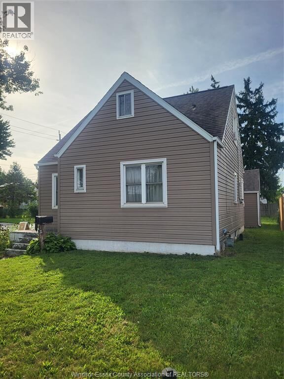 Property Photo:  591 Charlotte  ON N8X 3A4 