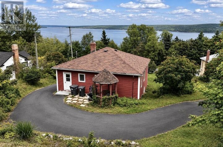 Property Photo:  94 Memorial Drive  NL A5A 1N4 