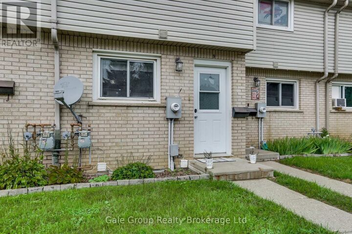Property Photo: 105 Springbank Avenue East 9 ON N4S 7P7