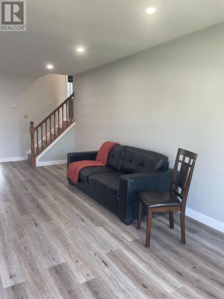 Property Photo:  1044 Cree Avenue  ON N4T 1A2 