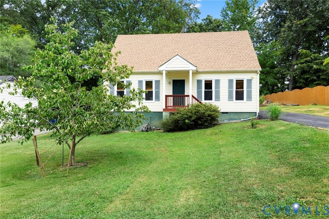 Property Photo: 1505 Oldbury Road VA 23113