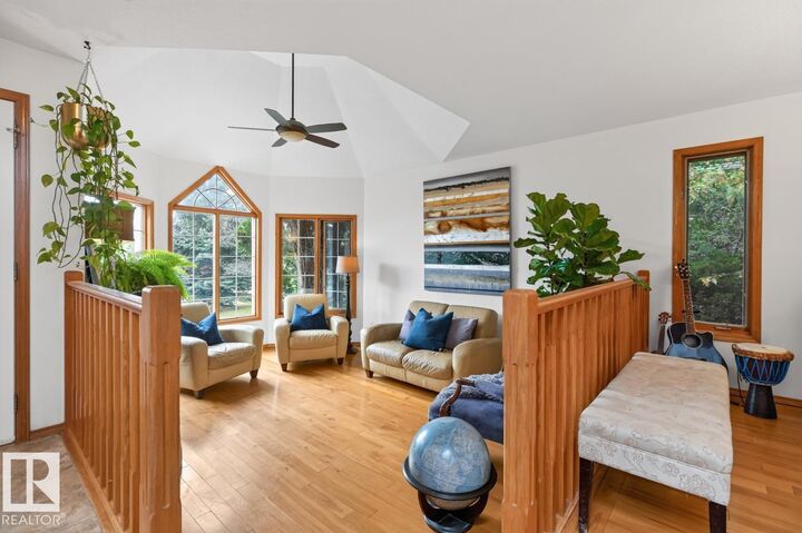 Property Photo:  14 Newport Drive  AB T8A 5L3 