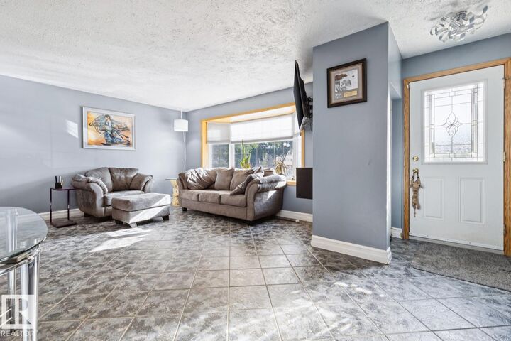 Property Photo:  10830 159 Street NW  AB T5P 3B7 