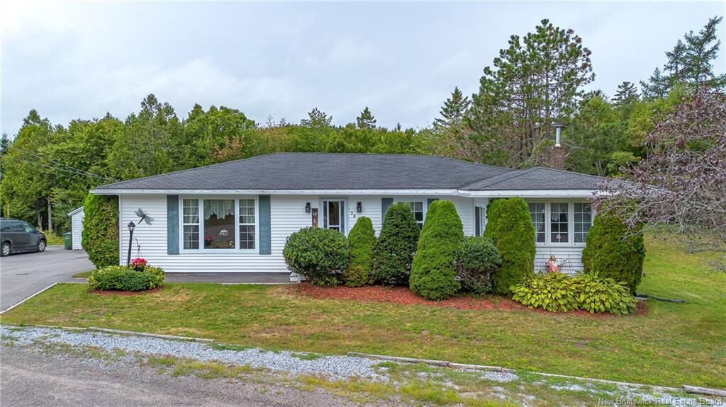 Property Photo:  28 Twilight Avenue  NB E2N 1P5 
