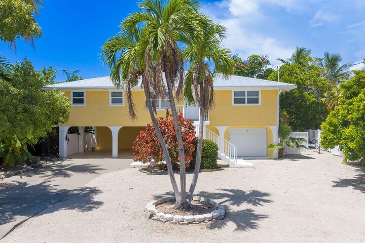 Property Photo:  581 12th Street  FL 33051 