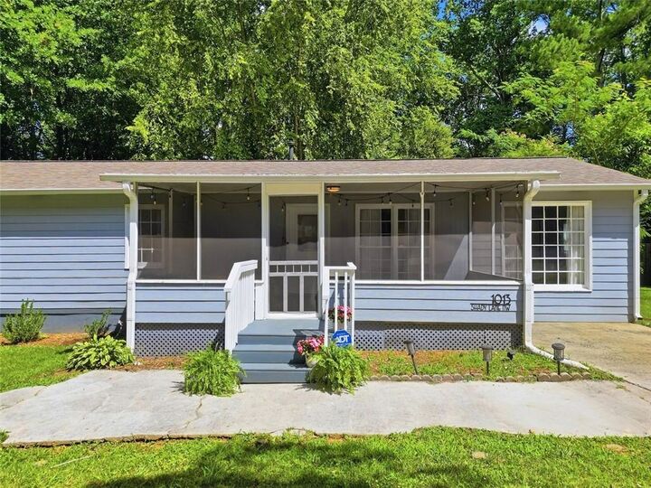 Property Photo: 1013 Shady Lane NW GA 30152