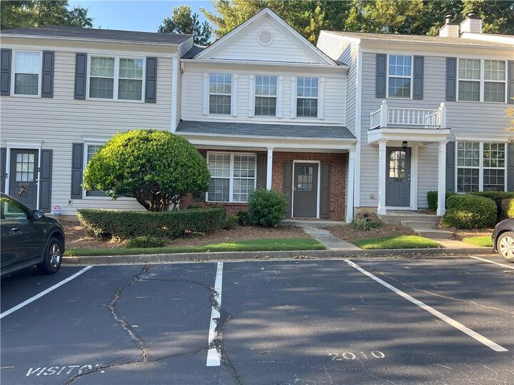 Property Photo:  2010 Whitestone Place  GA 30005 