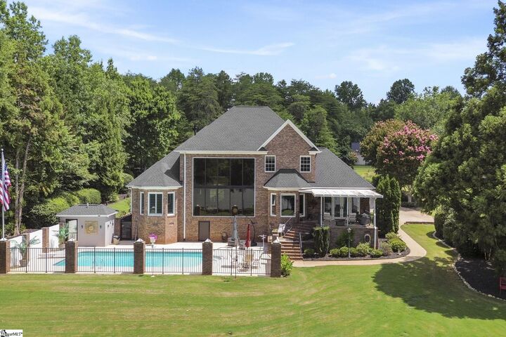 Property Photo:  227 Woodlake Drive  SC 29301 